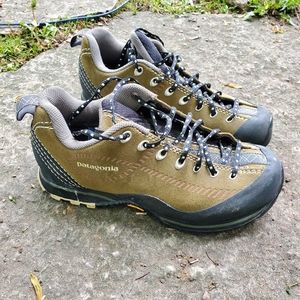 Women's Patagonia shoes 6.5